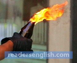 arsonist Urdu meaning